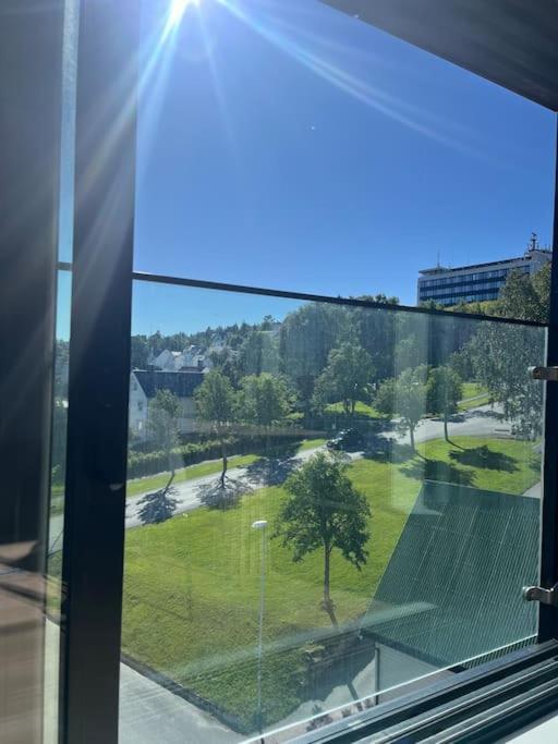 City Center 7Th Floor Apartement With Beautiful View Tromsø Exteriör bild