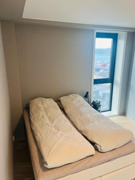 City Center 7Th Floor Apartement With Beautiful View Tromsø Exteriör bild